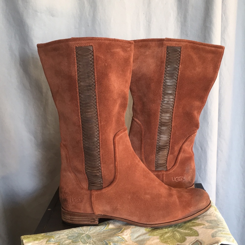 UGG boots suede riding red brown wood heel low excellent condition 8 womens